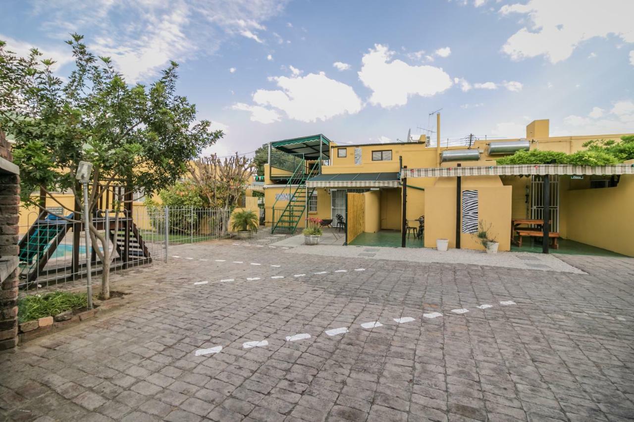 Profcon Resort Graaff-Reinet Exterior foto